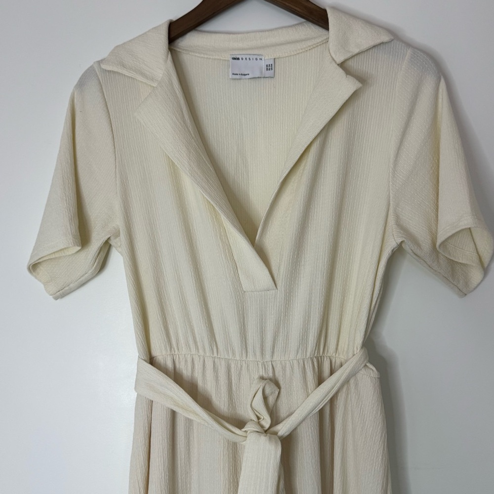 Size 4 Small ASOS Design White Cream Lined Minimalist Jumpsuit with Belt Tie - Picture 3 of 16